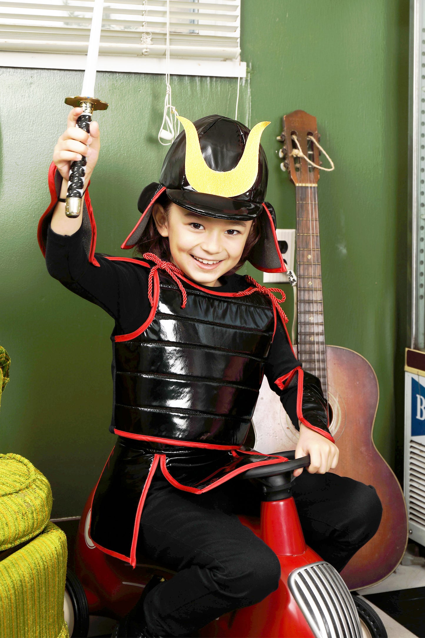 コスプレ キッズ こども 和風 日本 兜 かぶと ハロウィン 甲冑ファイター 100cm/120cm/140cm ブラック【クリアストーン】