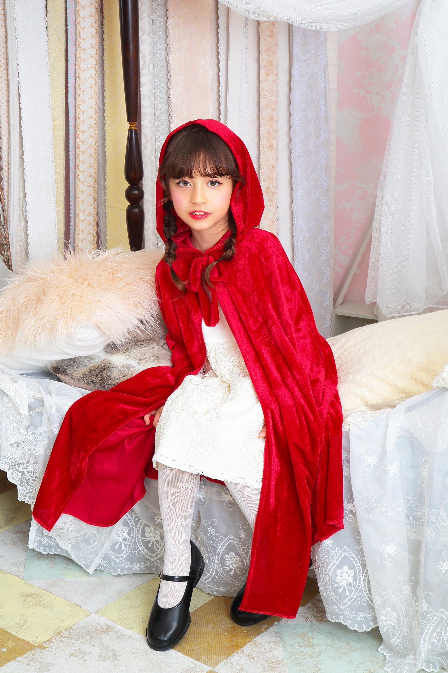 コスプレ キッズ こども 赤ずきん 小物 マント ハロウィン フォレストレッドマント レッド【クリアストーン】