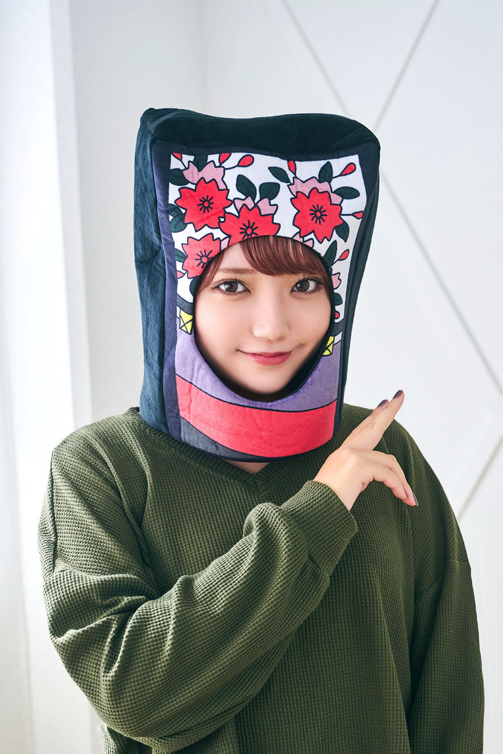 [New] コスプレ小物 かぶりもの 被り物 かるた かぶりもん 花札かぶりもの ユニセックス フリーサイズ ブラック【クリアストーン】