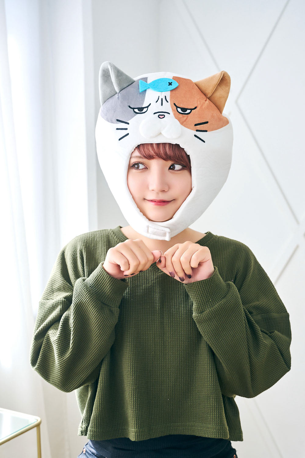 [New] コスプレ小物 かぶりもの 被り物 ねこ かぶりもん 三毛猫かぶりもの ユニセックス フリーサイズ ホワイト【クリアストーン】